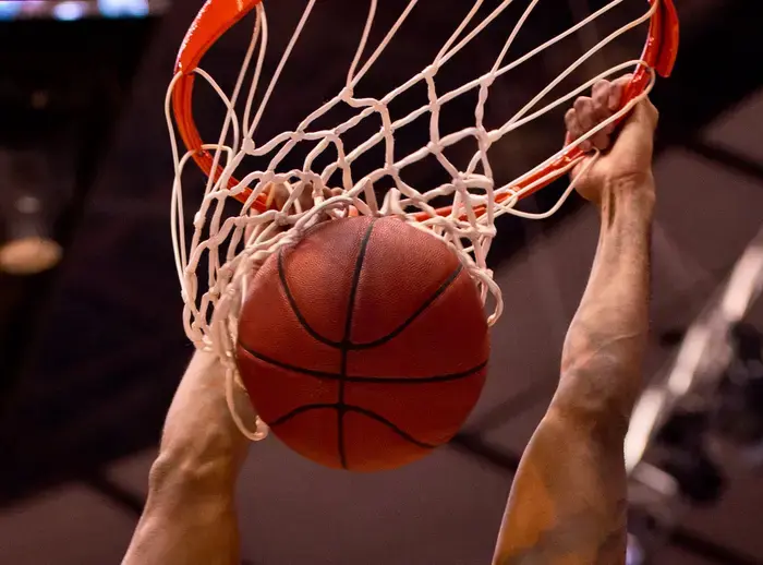 トム・リー氏が新たな投資テーマに注目