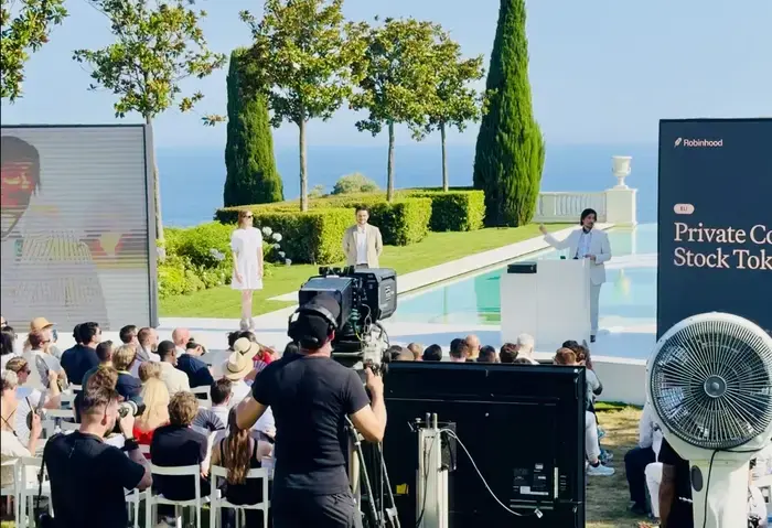 ロビンフッドの株価が10%上昇し史上最高値を更新