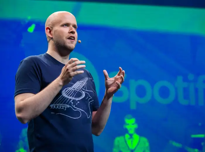 Spotify、四半期決算で急落を記録