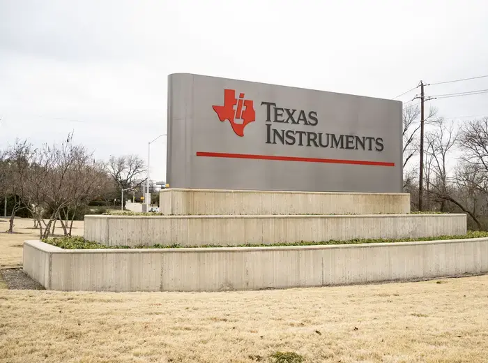 テキサス・インスツルメンツの株価が12%急落