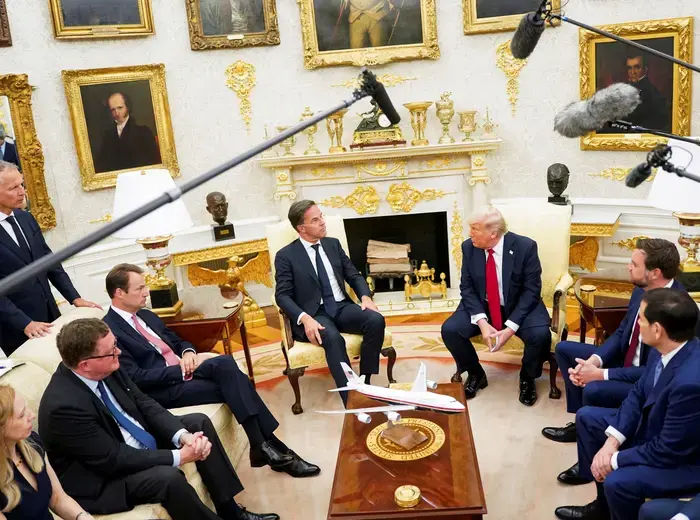 ドナルド・トランプ大統領、ロシアへの関税導入を示唆