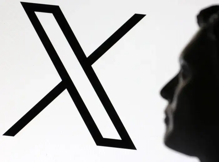 エロン・マスク氏が率いるX社、フランス調査への拒否意向を明言