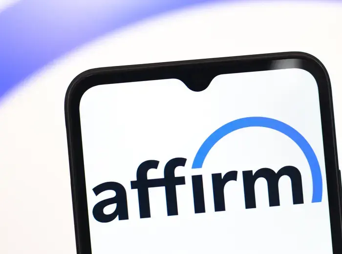 アファーム、決算で期待を上回り株価20%上昇