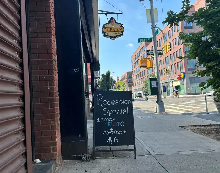 不況の影響を受けたビジネスが導入する「不況スペシャル」