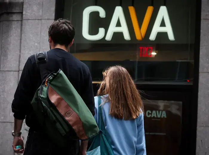 Cava、同店舗売上高成長予測を引き下げ