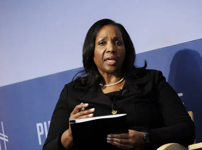 クック氏がトランプ大統領を訴える理由とは