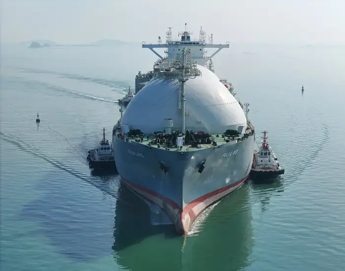 LNG市場の将来を見据えたエネルギー企業の投資