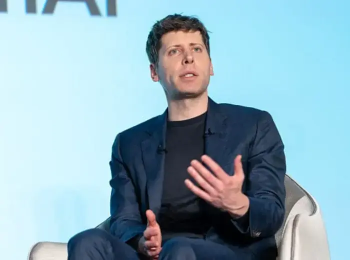 GPT-5発表、全ユーザーが利用可能に