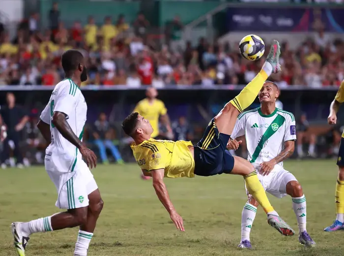 サウジアラビア・プロリーグ、選手獲得の歴史的瞬間