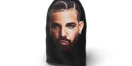 Drake 推出新平台「The Drake Warehouse」,30 種周邊商品,與 Amazon 合作首度亮相