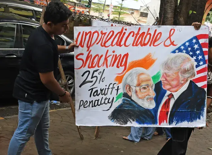 インドの石油輸入問題とトランプ前大統領の関税警告