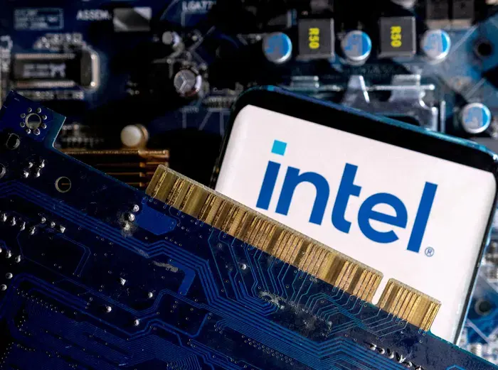 金融市場注目企業の最新動向分析