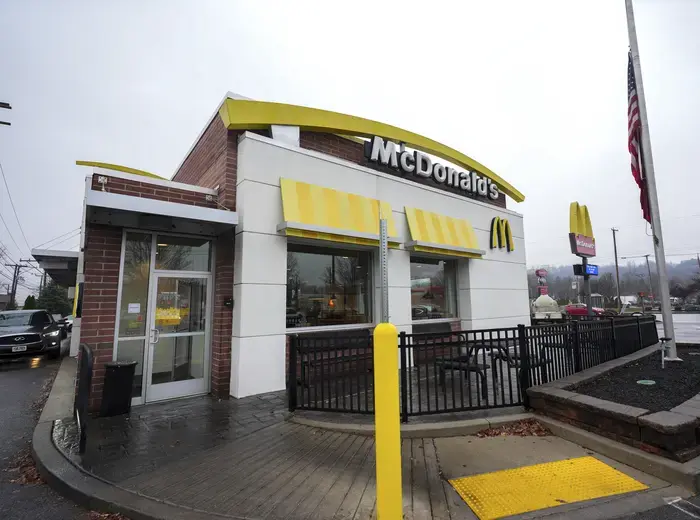 プレマーケットで注目の企業業績