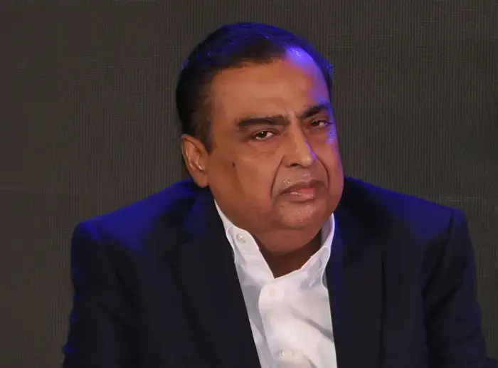 ムケシュ・アンバニ、リライアンス・ジオの上場計画を発表