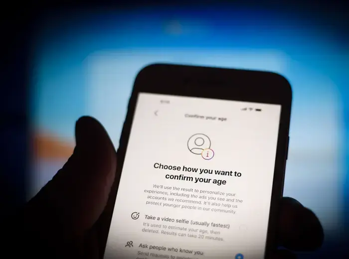 Spotify、Reddit及X、子供たちを守る新システム導入