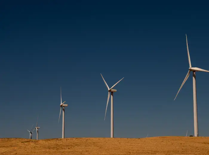 風力タービンプロジェクトに関する資金削減