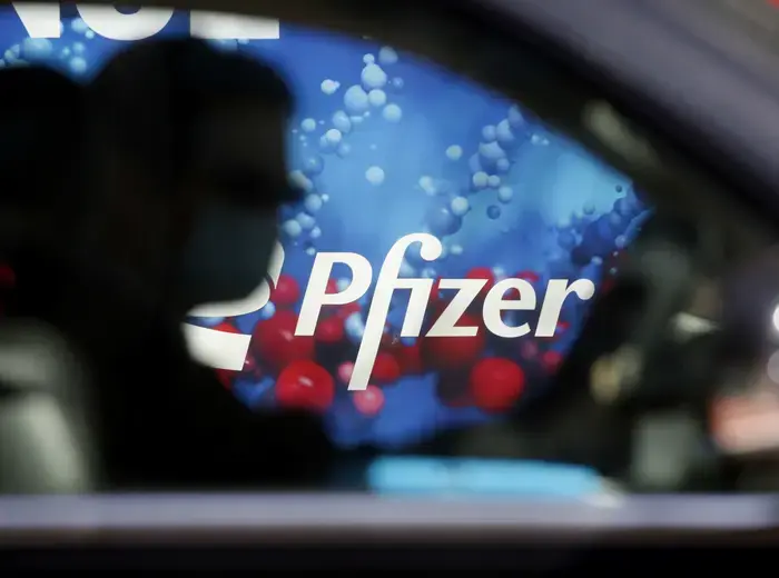 ファイザー、第二四半期の収益急増を発表