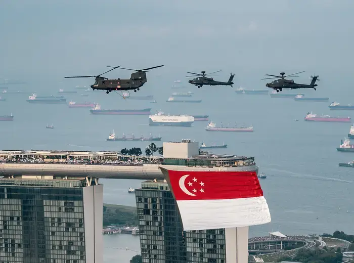 シンガポール60周年: 成功と課題