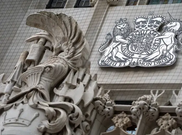 英国最高裁が自動車ファイナンス契約に関する判断を覆す