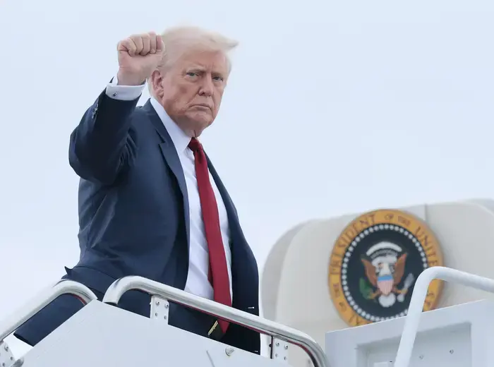 米国の雇用統計改訂とトランプの解任劇