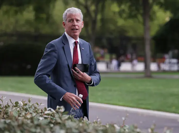 クリス・ライト長官が2050年ネットゼロ目標を批判