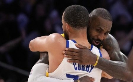 勒布朗詹姆斯交易前景分析:湖人勇士的博弈与未来展望