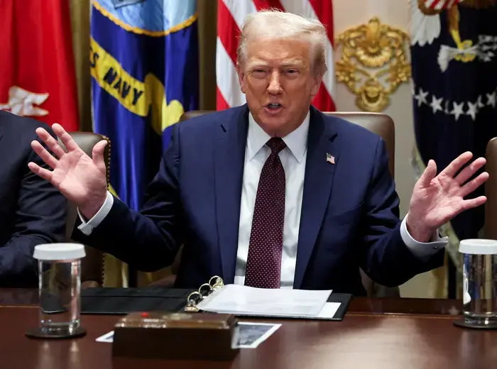 トランプ大統領、最高裁に控訴を要請