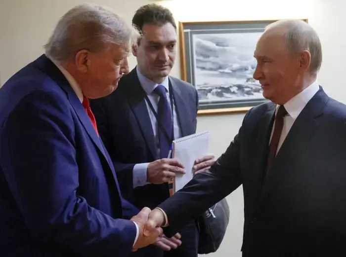 トランプ大統領、ロシアに対する制裁の意向再確認