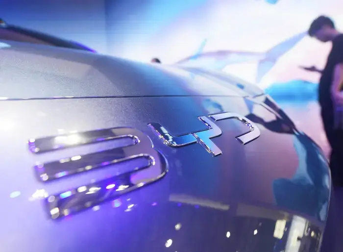 BYD、EV出荷数減少の衝撃