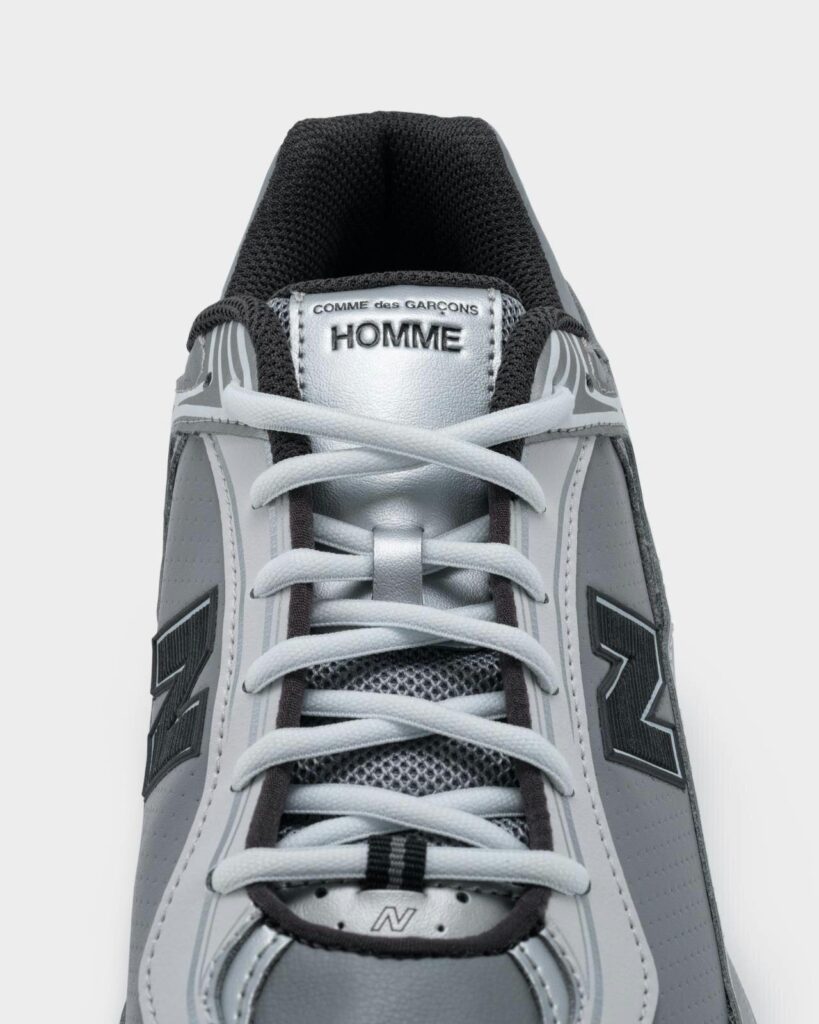 New Balance 509運動鞋,揭幕與COMME des GARÇONS的奢華合作,雙重經典色選!