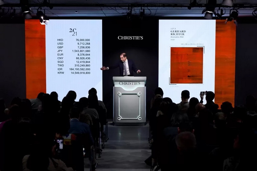 Christie’s香港二十及二十一世紀晚間拍賣,100%成交6.56億兼創4項紀錄