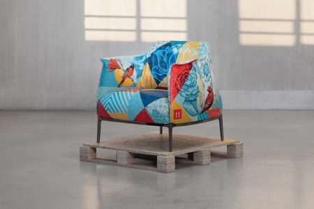 Poltrona Frau攜手Shepard Fairey 打造限量版藝術扶手椅