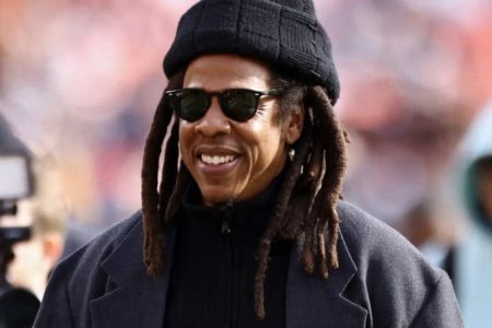 JAY-Z 在 Yankee Stadium 盛大慶祝兩大經典專輯周年