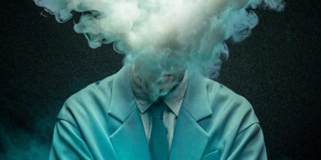 《Human Vapor》驚悚首曝!Netflix 與 TOHO 重啟經典特攝盛宴引爆期待