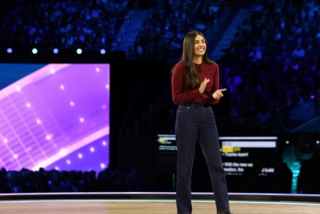 Xbox 新 CEO Asha Sharma 取消 Gaming Copilot 主機版重組 AI 方向 Xbox 新帥 Asha Sharma 叫停 Gaming Copilot 主機版,AI 策略全面轉向