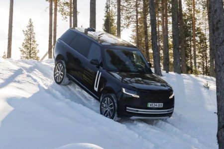 Jaguar Land Rover 加速電動化:鑄就豪華新時代,Type 01 首登場